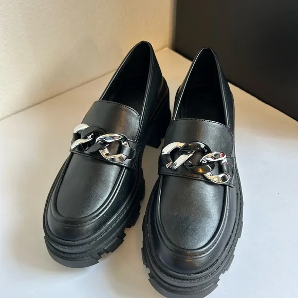 JustFab Drew Lug Sole Loafer Black Size 8.5 - Picture 3 of 9